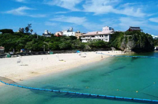 Naminoue Beach