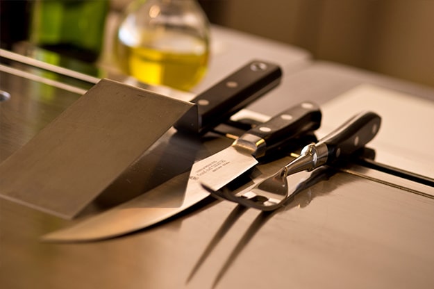 瀬長島 鉄板焼きナイフとフォーク