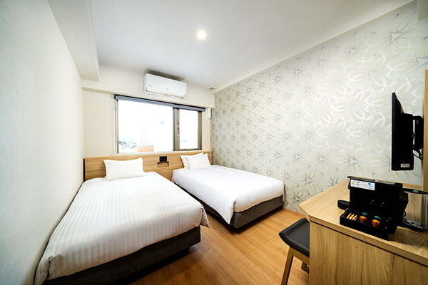 HOTEL SANSUI NAHA 客室 スタンダードツイン