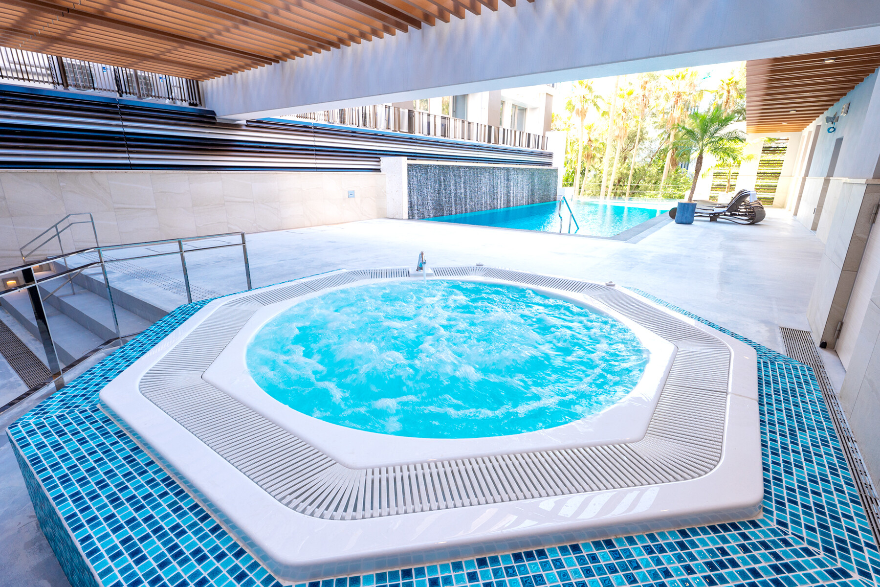 公式サイト最安値 Hotel Sansui Nana 琉球温泉 波之上の湯 那覇空港に一番近いスパ リゾート